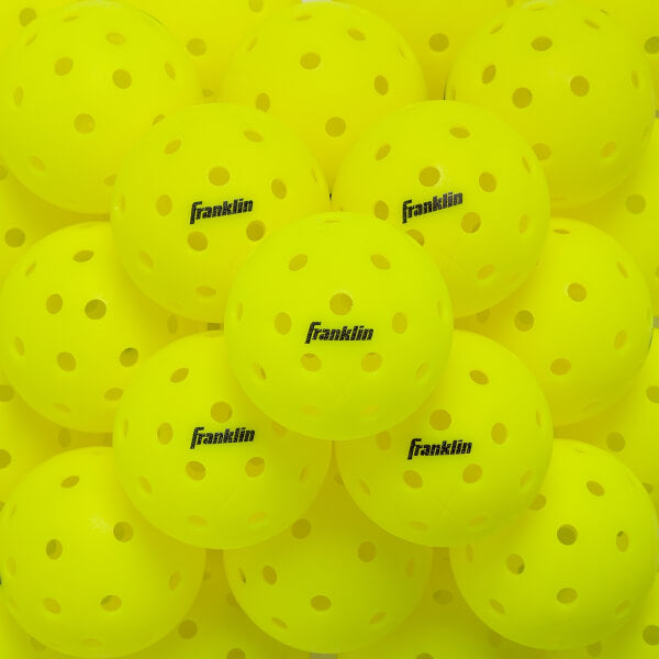X-40 Pickleballs (100 Pack)